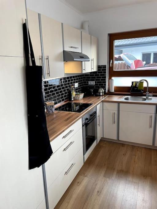 Cozy Wilkipartment Bis 4 Pers - Hund - Netflix - Wlan - Wintergarten - Coffeebar - Popcorn Verl Bagian luar foto