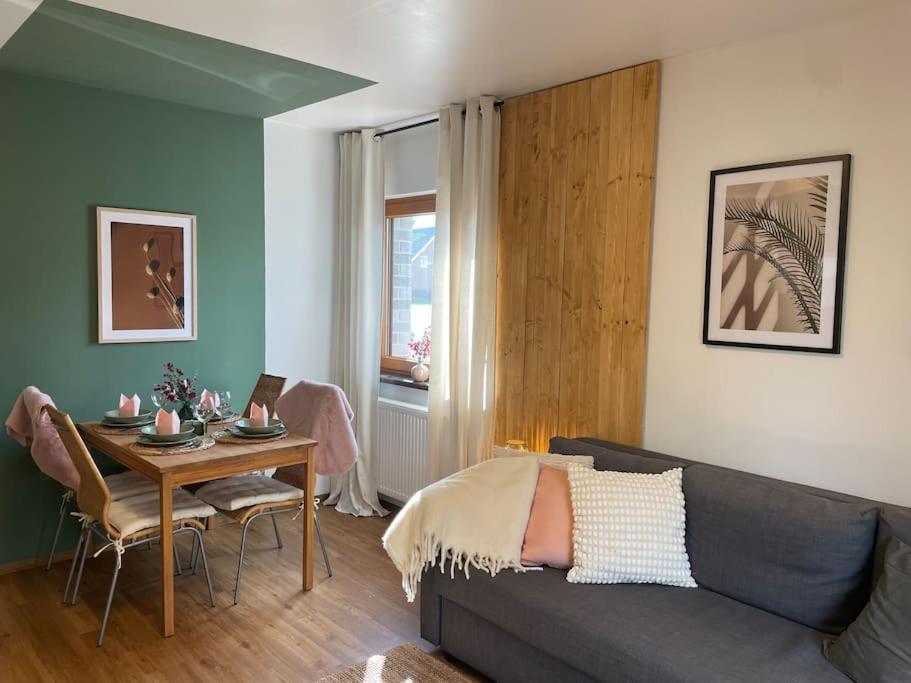 Cozy Wilkipartment Bis 4 Pers - Hund - Netflix - Wlan - Wintergarten - Coffeebar - Popcorn Verl Bagian luar foto